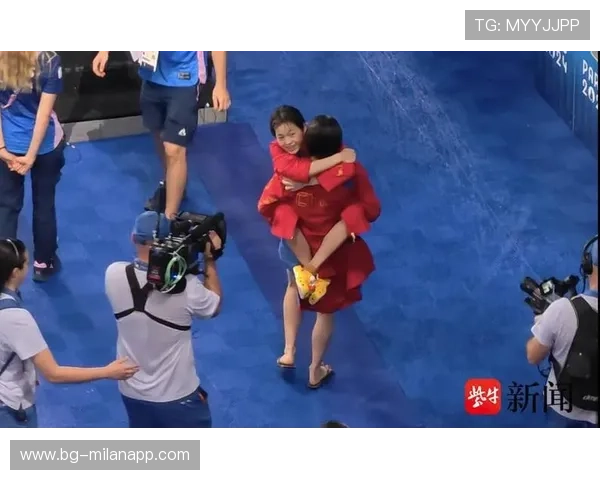 全红婵与陈芋汐双人动作曝光:梦幻配合 全红婵与陈芋汐双人动作曝光:梦幻配合