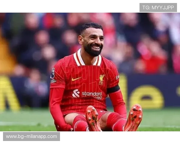 利物浦精妙直传,萨拉赫抢点推射再得一分 利物浦精妙直传,萨拉赫抢点推射再得一分